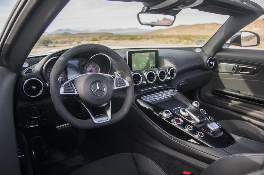 Торпедо Mercedes-AMG GT Roadster 2016 года  (NA) (фото 19 из 59)